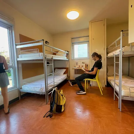 Hi Grenoble Hostel *