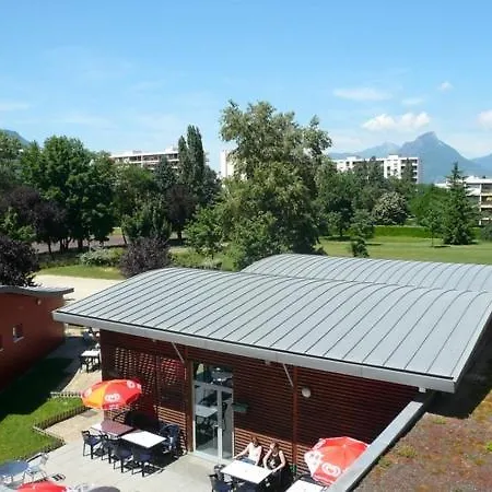 Hostel Hi Grenoble *