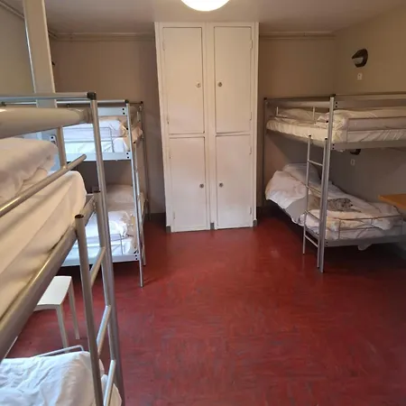 Hostel Hi Grenoble *